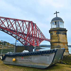 South Queensferry Light Tower - Dunfermline.com